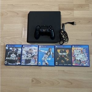 PlayStation 4 PS4 Slim
